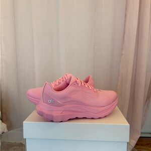 ALO Yoga Pink Women's Sneakers